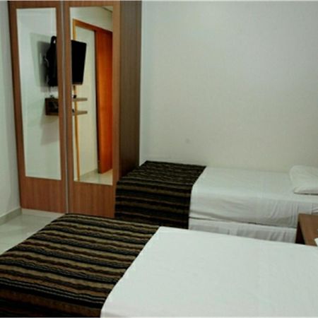 Hotel Bristol Evidence Goiânia Esterno foto
